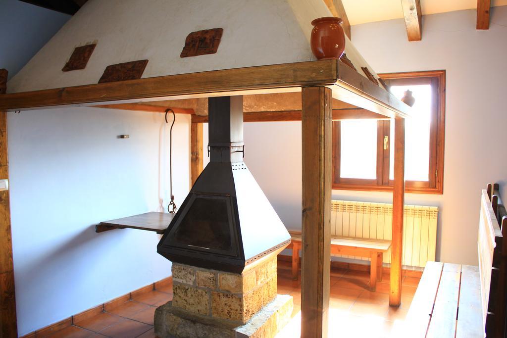 Casa Rural Lo Ferrero Guest House Belsue Bagian luar foto